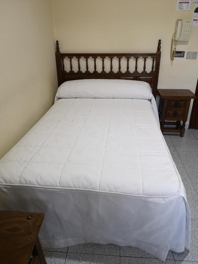 Hotel - Restaurante Vilaboa -wifi, Aparcamiento Propio- 3*